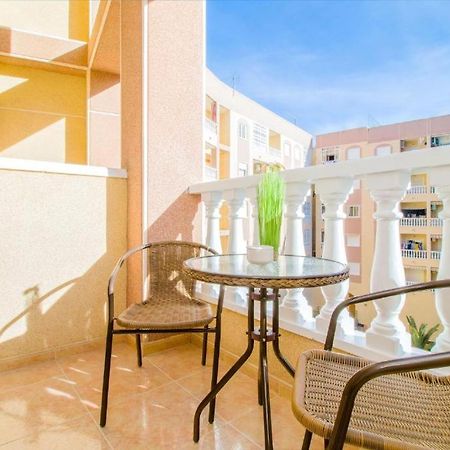 Angelina Apartamento Torrevieja Exterior foto