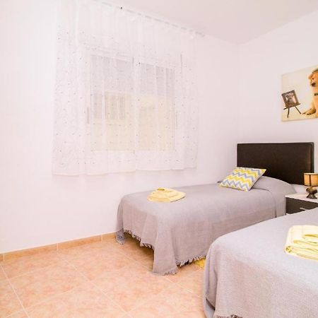 Angelina Apartamento Torrevieja Exterior foto