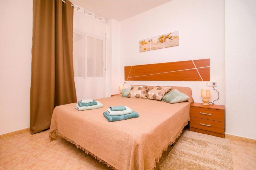 Angelina Apartamento Torrevieja Exterior foto